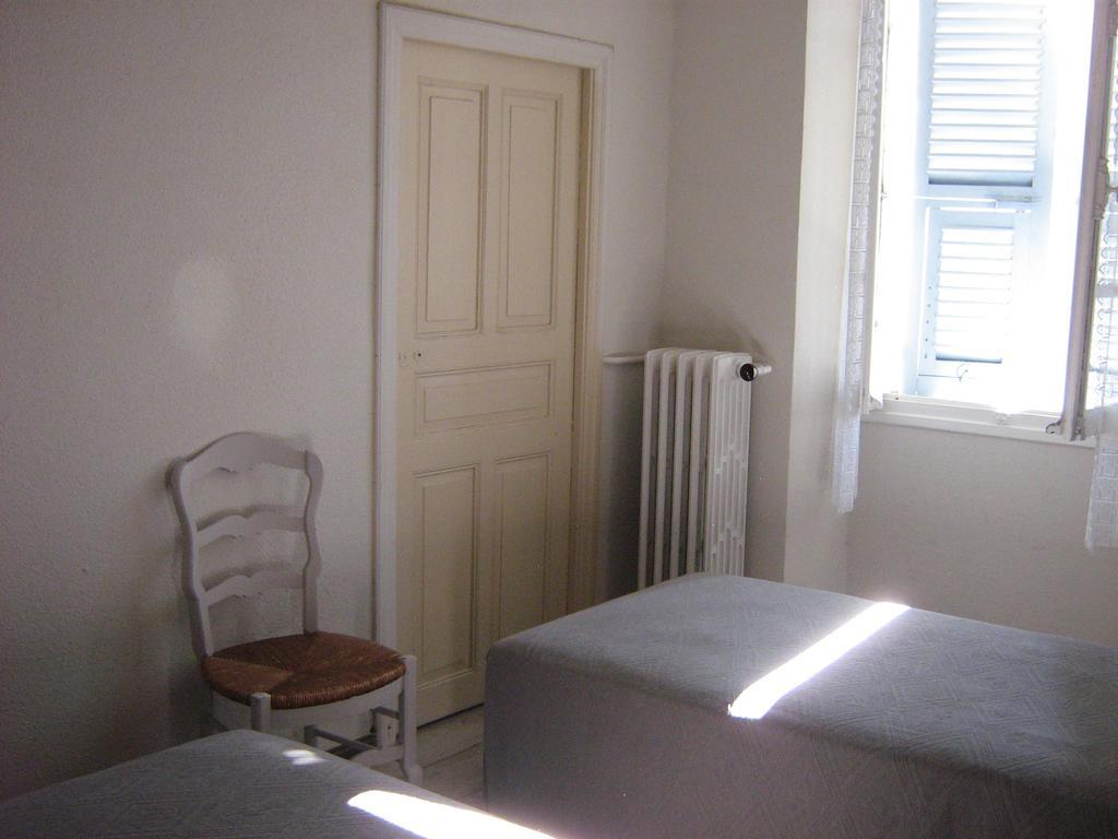 Maison D'Hotes San Pedru Пяна Стая снимка